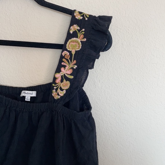 SOLD Madewell embroidered strap swing top - Picture 4 of 5